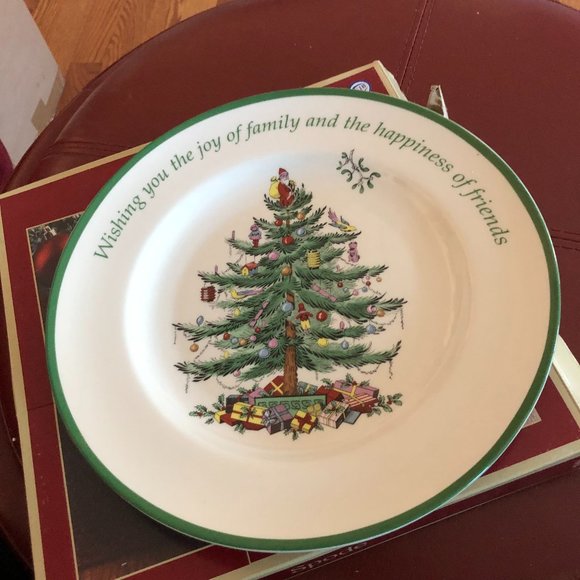 Spode Christmas Tree Sentiment 10.5" Round Plate - Picture 2 of 5